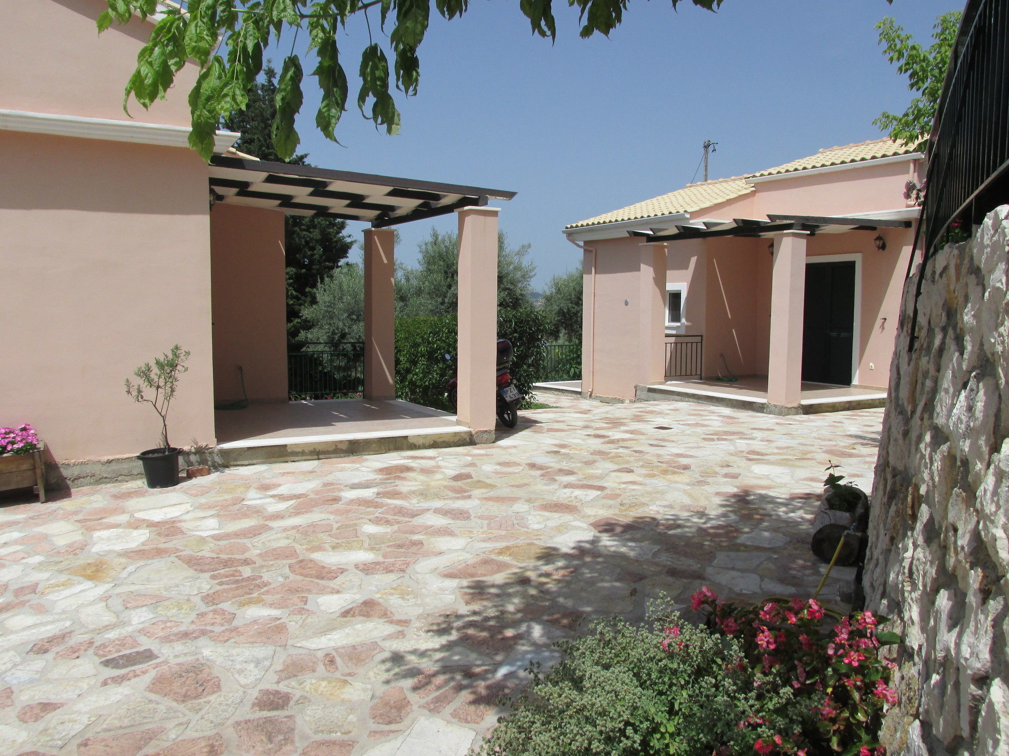 Harmony * Lygia (Lefkada)